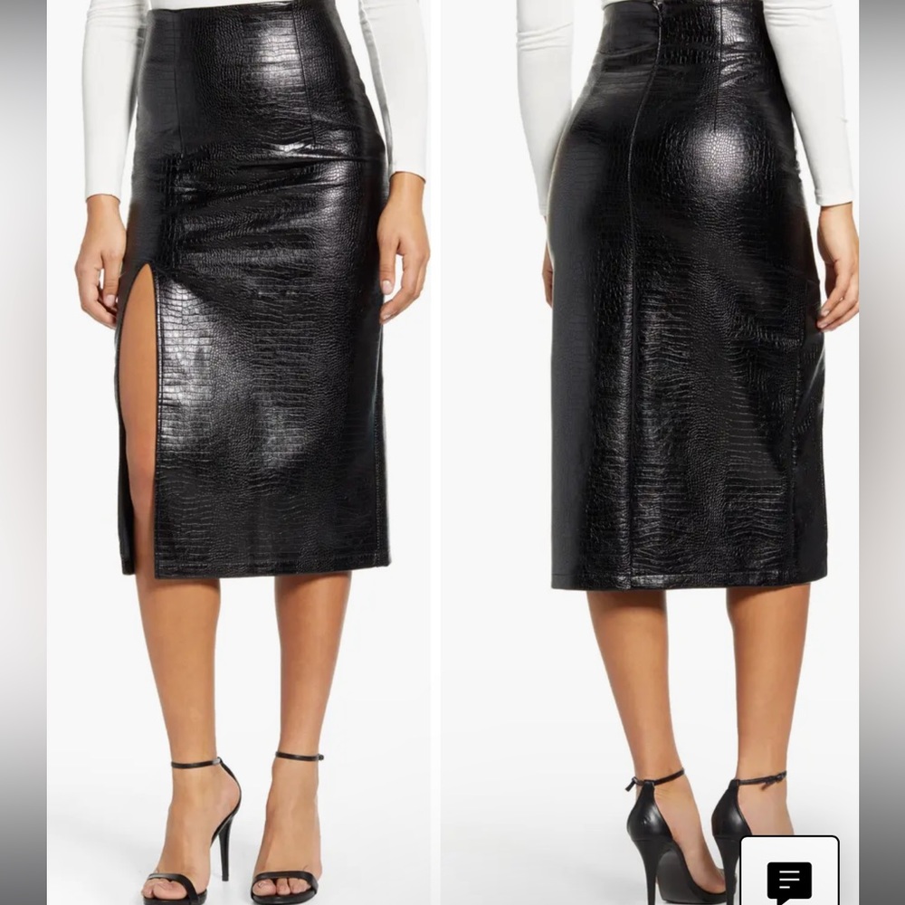 Topshop leather skirt size 4 with slit